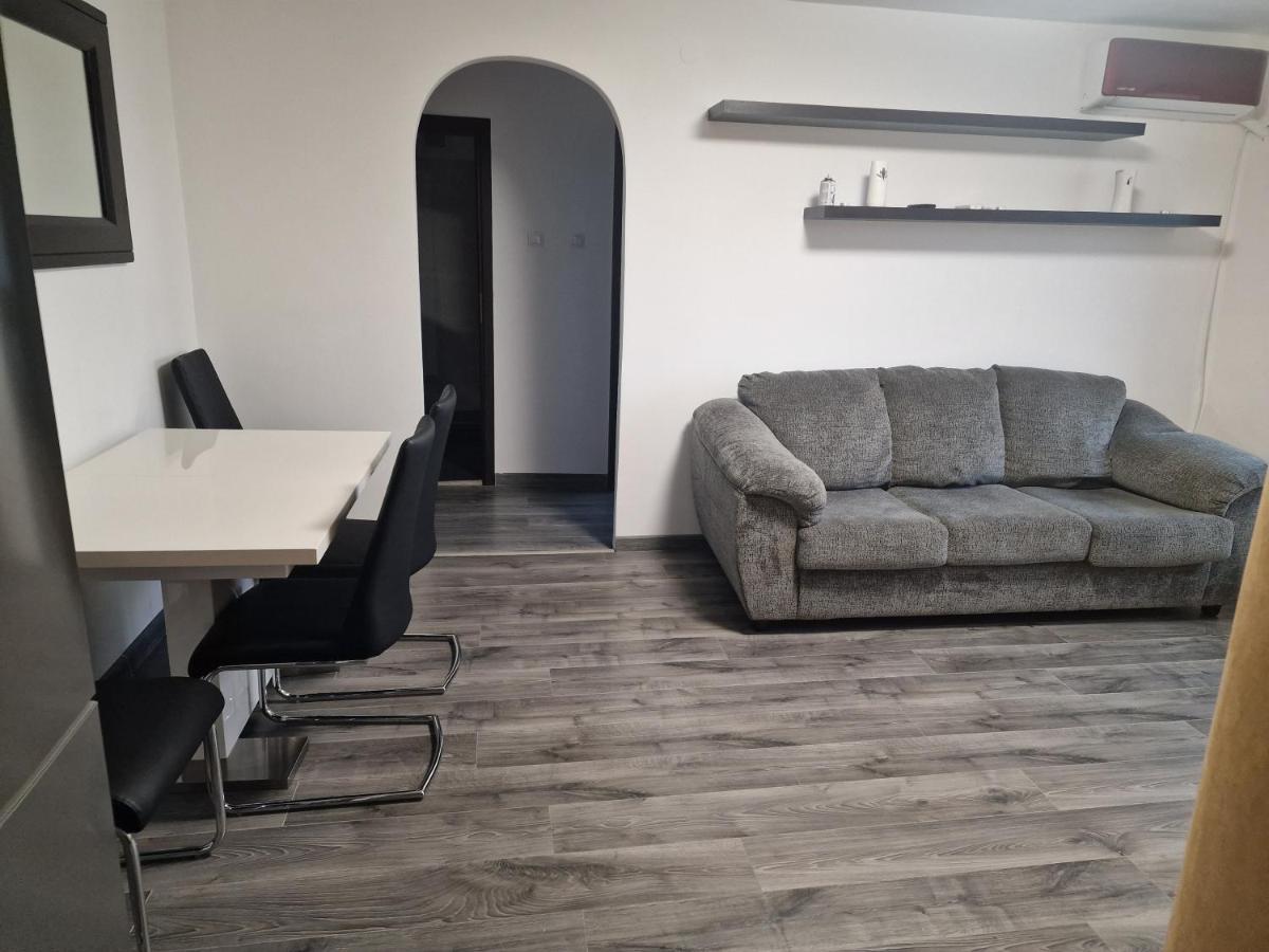 Apartament Gara De Nord بوخارست المظهر الخارجي الصورة